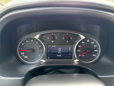 Used 2023 GMC Acadia SLE w/ Driver Convenience Package image 22