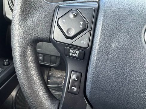 Certified 2020 Toyota Tacoma SR image 22