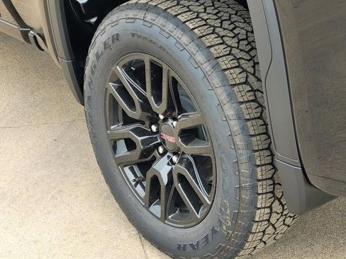 New 2026 GMC Sierra 1500 Pro w/ Graphite Edition AWD/4WD image 7