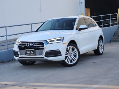 Used 2018 Audi Q5 2.0T Premium Plus w/ Premium Plus Package