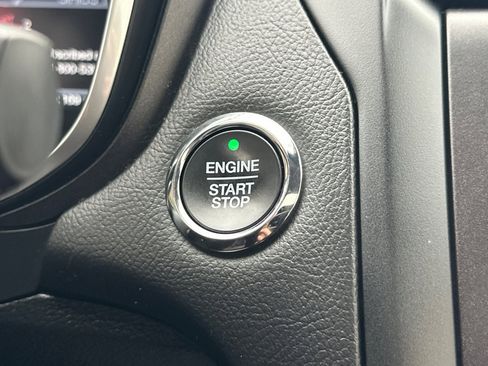 Used 2019 Ford Fusion Titanium image 19