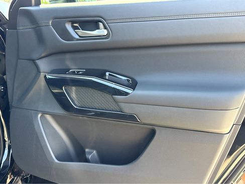 New 2026 Nissan Pathfinder Platinum w/ Cargo Package image 12