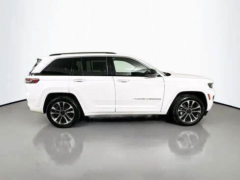 Used 2022 Jeep Grand Cherokee Overland image 7