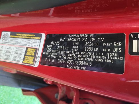 Used 2025 Kia K4 FWD image 33