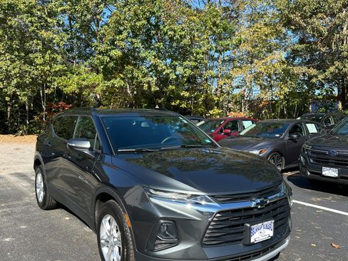 Used 2019 Chevrolet Blazer LT image 3