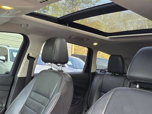 Used 2016 Ford Escape Titanium w/ Equipment Group 301A image 17