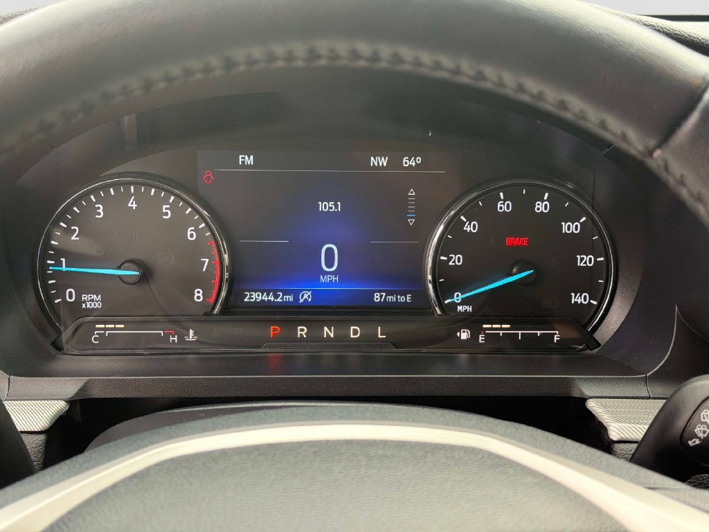 Used 2024 Ford Explorer XLT w/ Equipment Group 202A AWD/4WD image 31