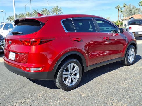 Used 2019 Kia Sportage LX image 7