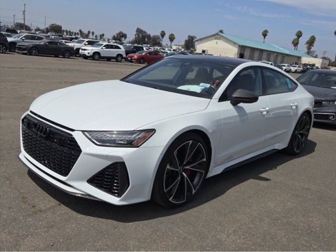Used 2023 Audi RS 7 Sportback AWD/4WD image 4