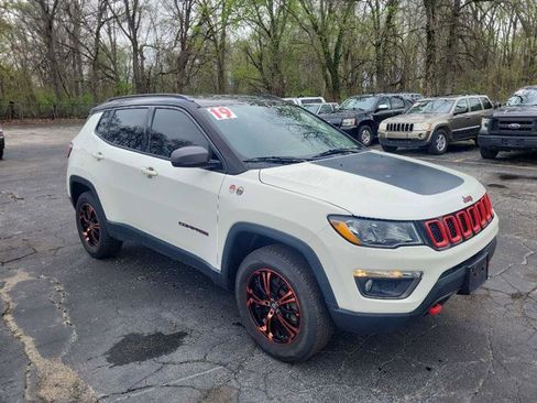 Used 2019 Jeep Compass Trailhawk AWD/4WD image 1