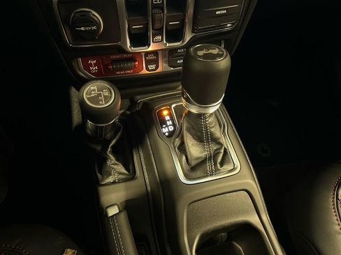 New 2026 Jeep Wrangler Unlimited Rubicon image 25