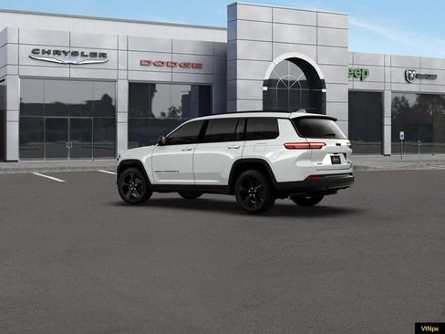 New 2026 Jeep Grand Cherokee L Limited w/ Limited Altitude Package AWD/4WD image 4