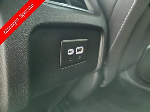Used 2024 Chevrolet Blazer LT w/ Midnight/Sport Edition FWD image 11