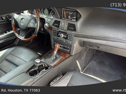 Used 2011 Mercedes-Benz E 550 Coupe image 35