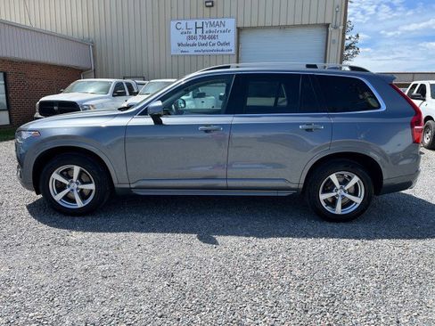 Used 2016 Volvo XC90 T5 Momentum image 10