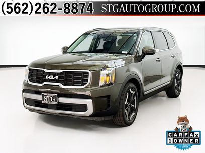 Used 2024 Kia Telluride S w/ S Sunroof Package