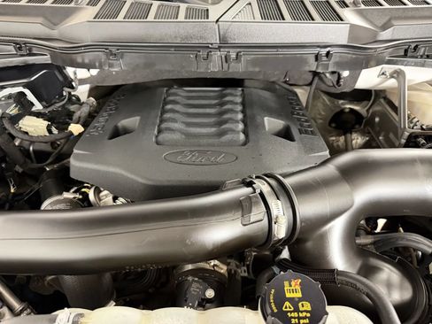 Used 2023 Ford F150 Lariat w/ Equipment Group 502A High AWD/4WD image 9
