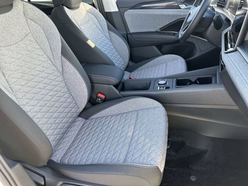 New 2026 Volkswagen Tiguan S FWD image 7