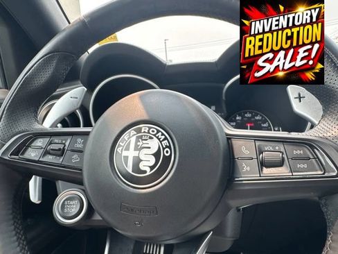 Used 2020 Alfa Romeo Stelvio Ti Sport AWD/4WD image 34