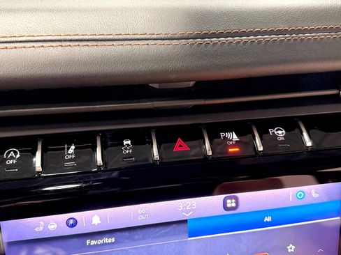 Used 2021 Jeep Grand Cherokee L Summit image 25