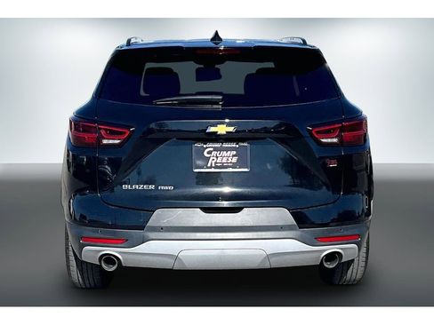 Used 2025 Chevrolet Blazer LT w/ Convenience Package AWD/4WD image 5