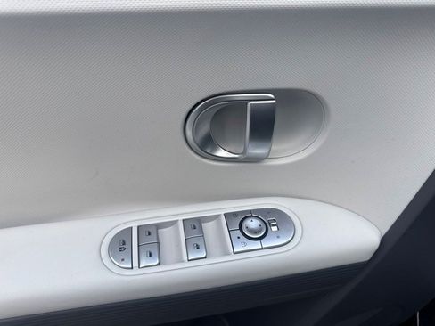 Certified 2024 Hyundai Ioniq 5 SEL RWD image 12