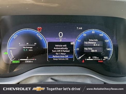 Used 2025 Toyota Sienna Platinum AWD/4WD image 16