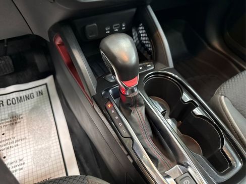 Used 2023 Chevrolet TrailBlazer RS w/ Sun and Liftgate Package image 31