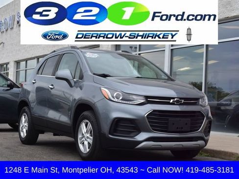 Used 2019 Chevrolet Trax LT w/ LT Convenience Package AWD/4WD image 1