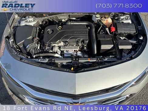 Used 2024 Chevrolet Malibu LT image 11