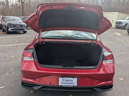 Certified 2023 Hyundai Elantra SEL w/ Convenience Package image 22