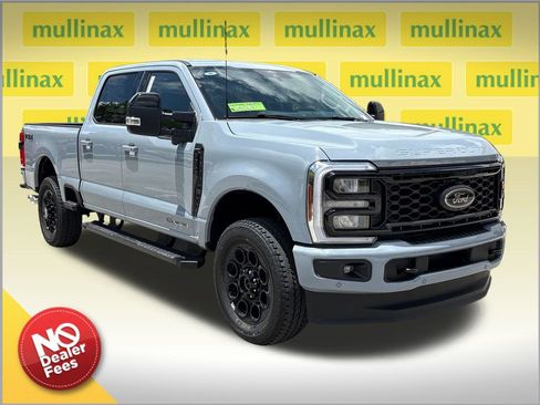 New 2026 Ford F250 Lariat w/ Black Appearance Package AWD/4WD image 1