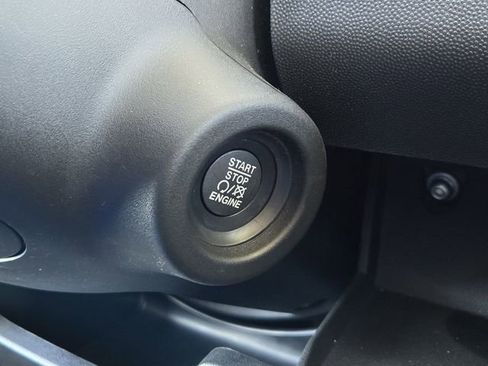 Used 2025 RAM ProMaster 2500 image 22