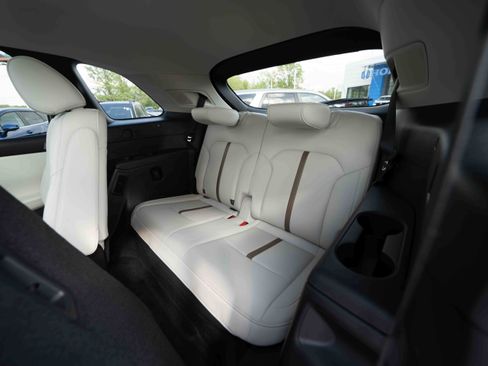 Used 2024 MAZDA CX-90 3.3 Turbo S w/ Premium Package AWD/4WD image 24