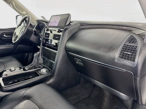 Used 2024 INFINITI QX80 Luxe AWD/4WD image 31