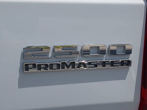 Used 2025 RAM ProMaster 2500 w/ U-Haul Equipment Group FWD image 13