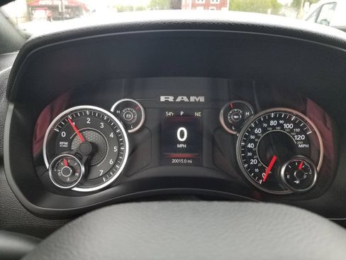 Certified 2024 RAM 2500 Big Horn w/ Bed Utility Group AWD/4WD image 23