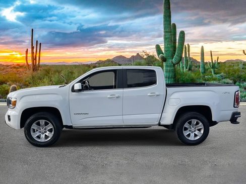 Used 2017 GMC Canyon SLE image 6