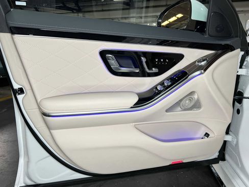 New 2026 Mercedes-Benz S 580 4MATIC Sedan image 21