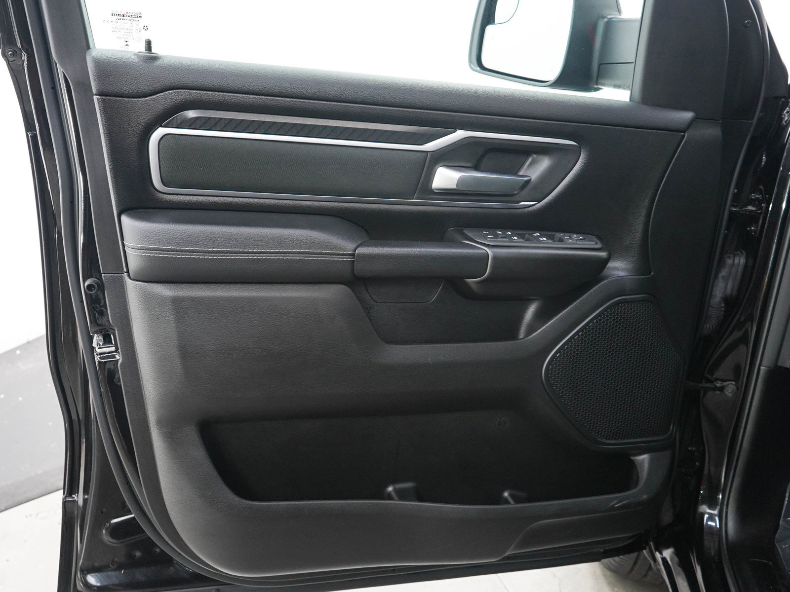 Used 2025 RAM 1500 Big Horn AWD/4WD image 21