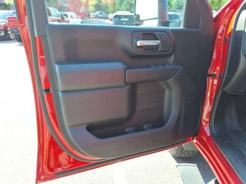 Used 2024 Chevrolet Silverado 2500 Custom w/ Custom Value Package AWD/4WD image 22