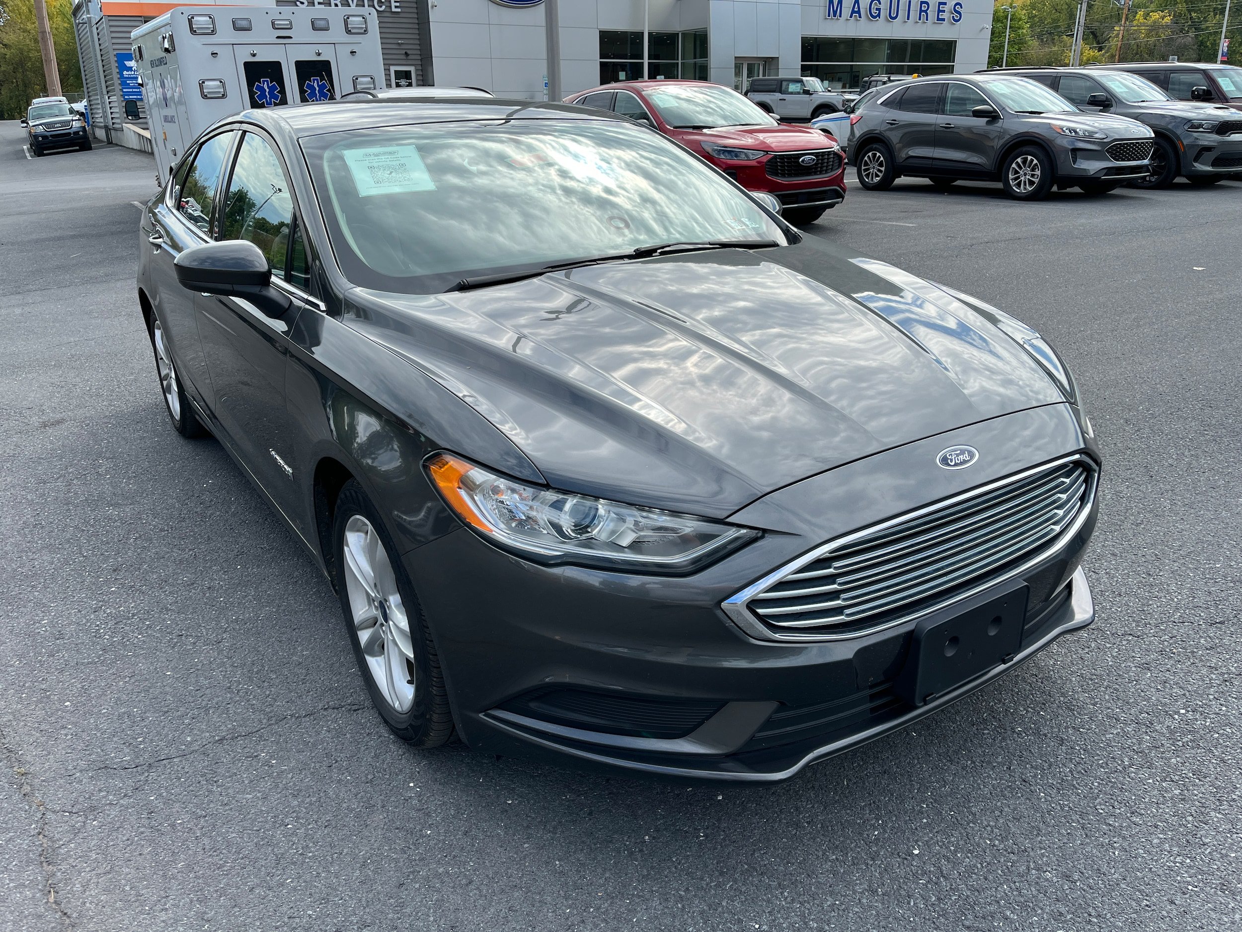 Used 2018 Ford Fusion S FWD image 4