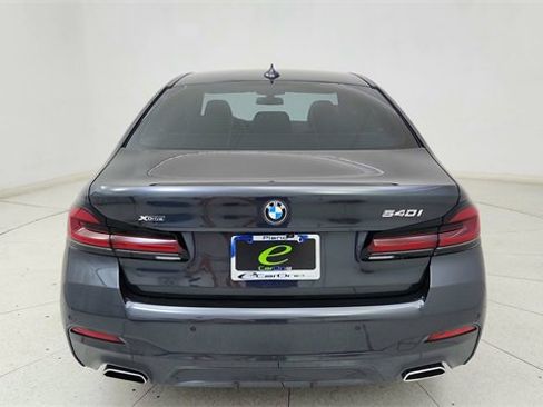 Used 2022 BMW 540i xDrive w/ Executive Package image 5