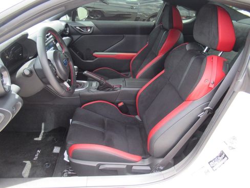 Used 2026 Subaru BRZ Limited RWD image 15