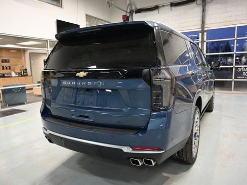 New 2026 Chevrolet Suburban High Country w/ LPO, Chrome Package image 5