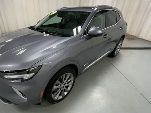 Used 2022 Buick Envision Avenir w/ Technology Package II FWD image 4