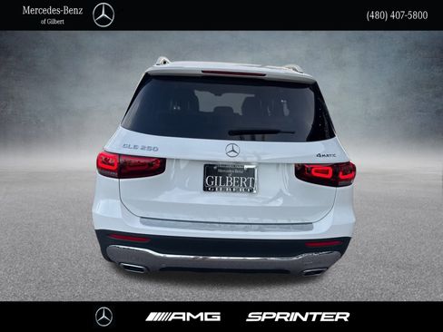 Certified 2022 Mercedes-Benz GLB 250 4MATIC image 4