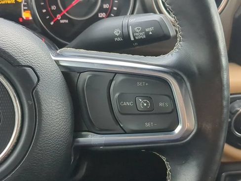Used 2020 Jeep Gladiator Rubicon AWD/4WD image 29