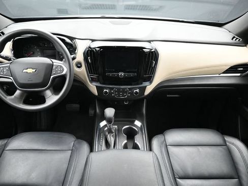 Used 2023 Chevrolet Traverse LS w/ Safety Package AWD/4WD image 16