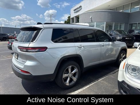 Certified 2022 Jeep Grand Cherokee L Limited AWD/4WD image 5